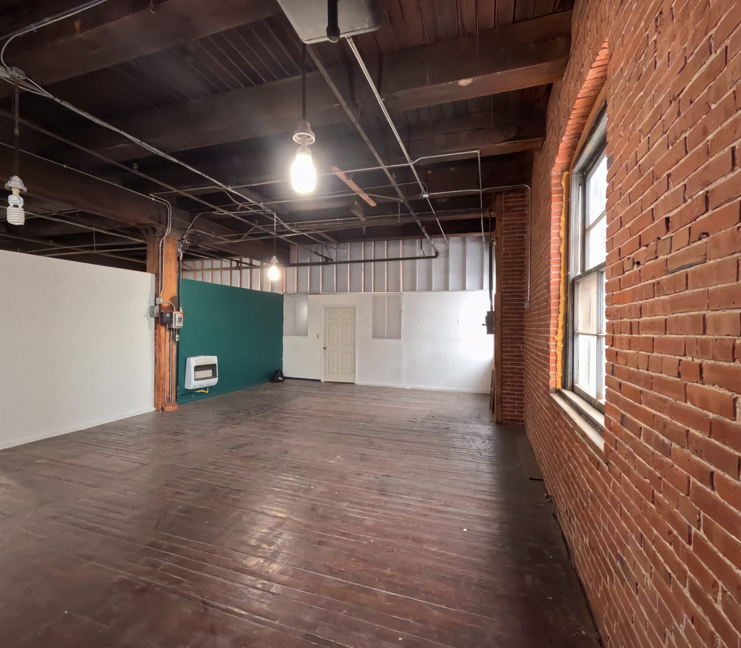 Photo of Unit 1 of the Central Bag building.