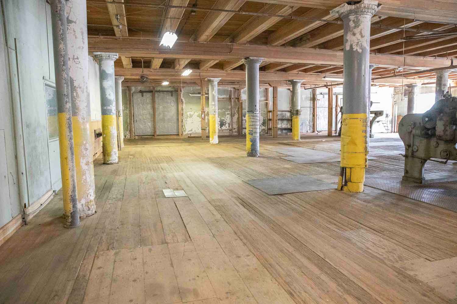 CentralBag_2ndFloor-2-2